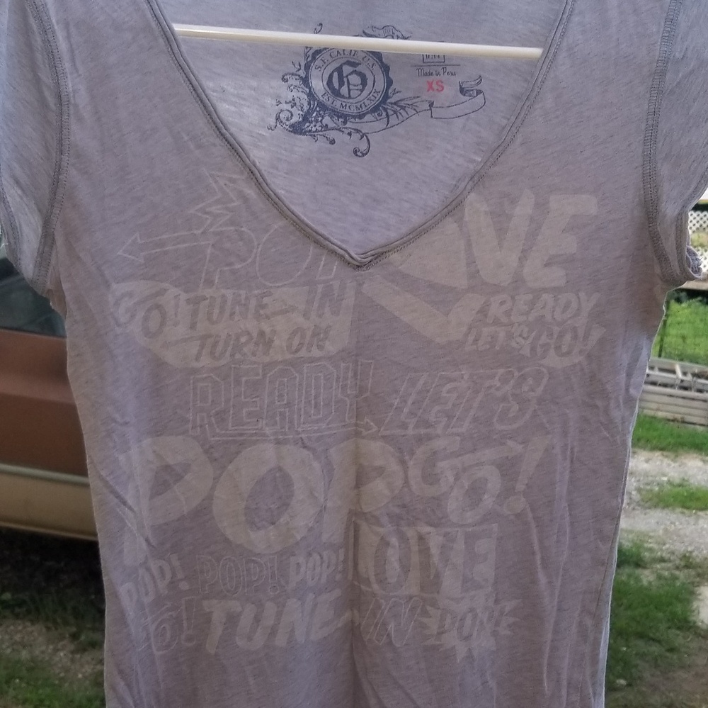 Gap XS shirt